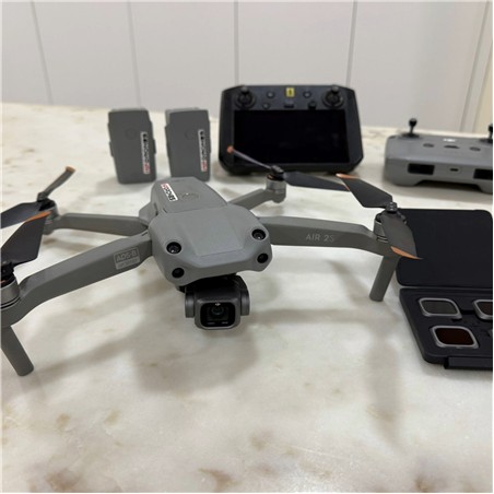 DJI Air 2S (DJI Smart Controller) - 2ª Mão